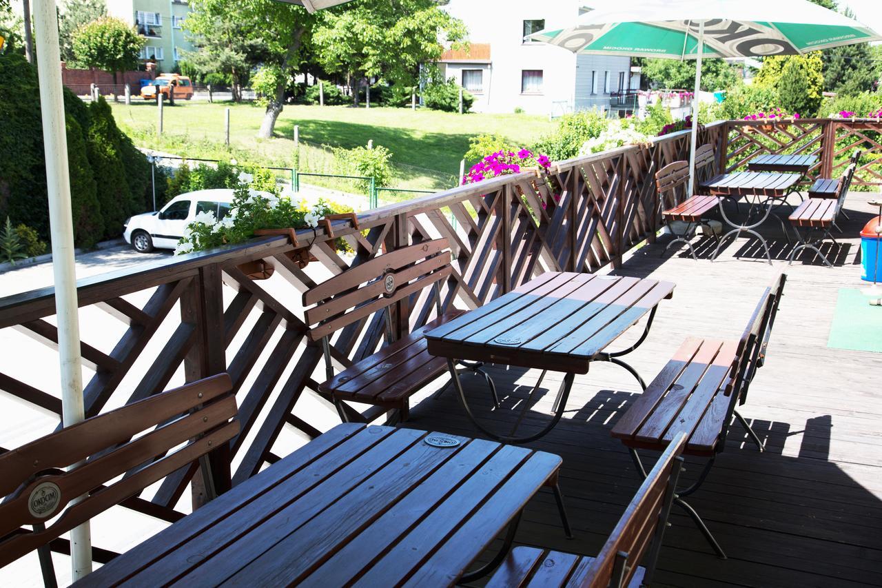 Centrum Restauracyjno-Hotelowe Florres Pawłowiczki Extérieur photo